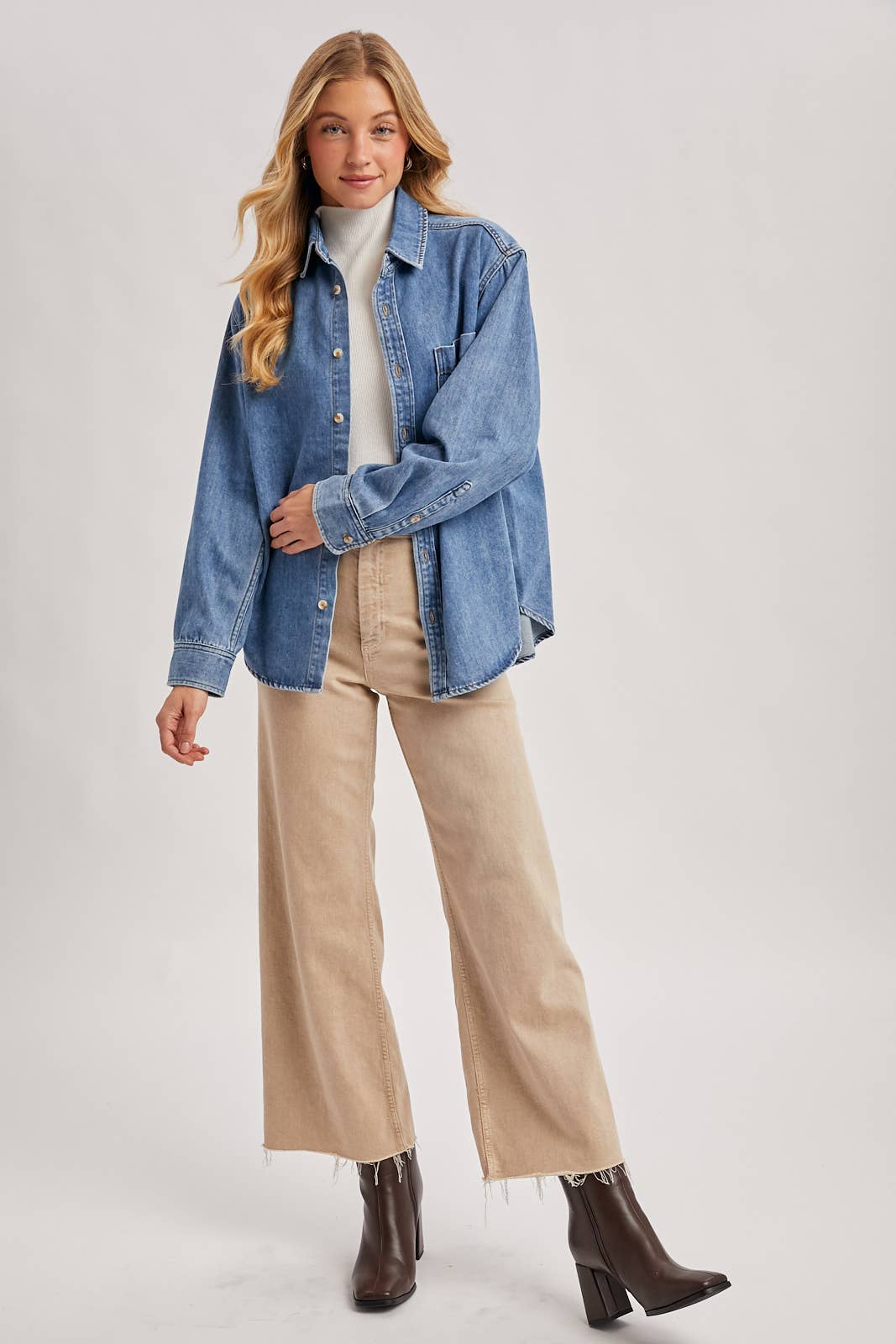 DENIM BUTTON DOWN SHIRT: LIGHT WASH