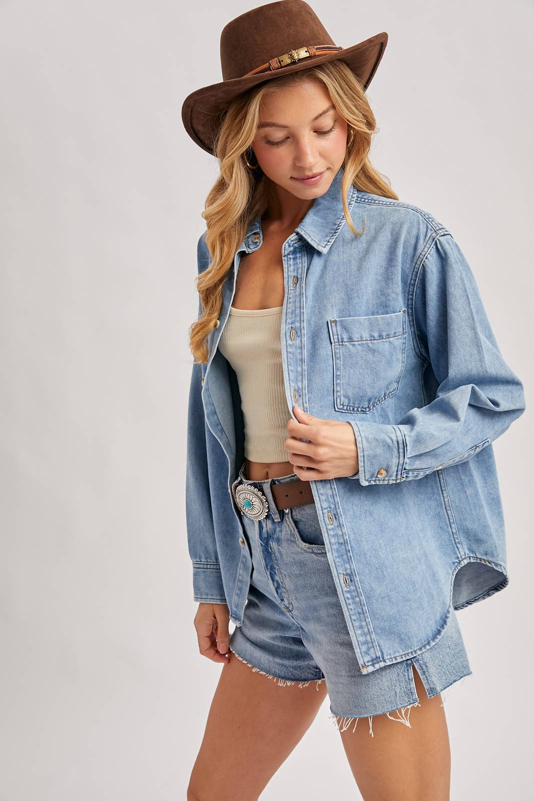 DENIM BUTTON DOWN SHIRT: LIGHT WASH