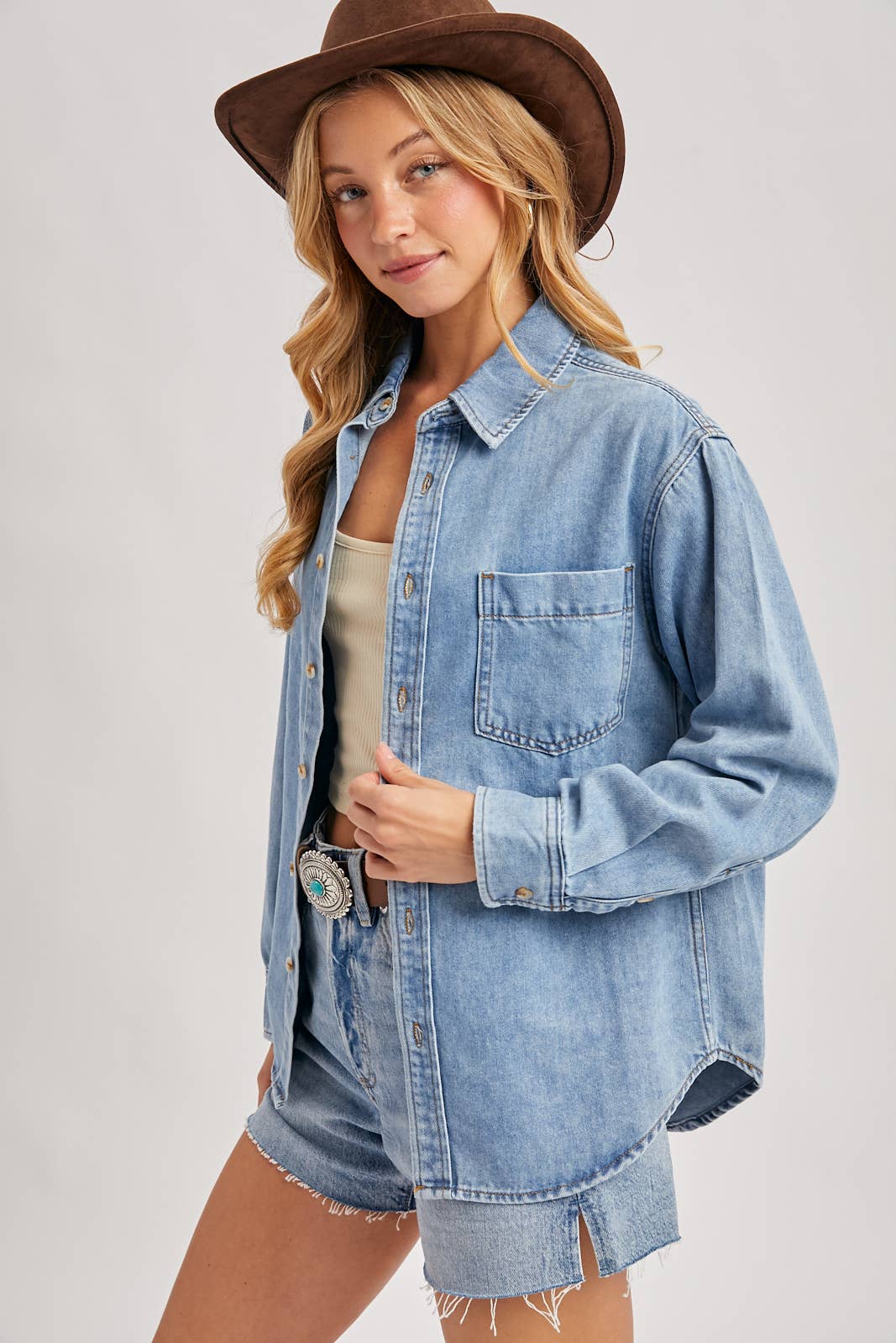 DENIM BUTTON DOWN SHIRT: LIGHT WASH