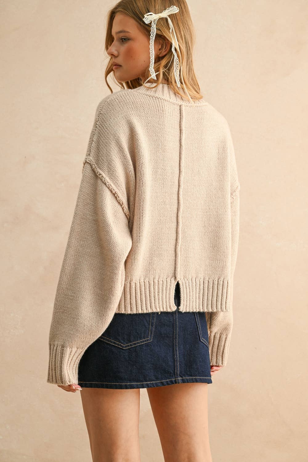 SLIT DETAIL SWEATER TOP: OATMEAL