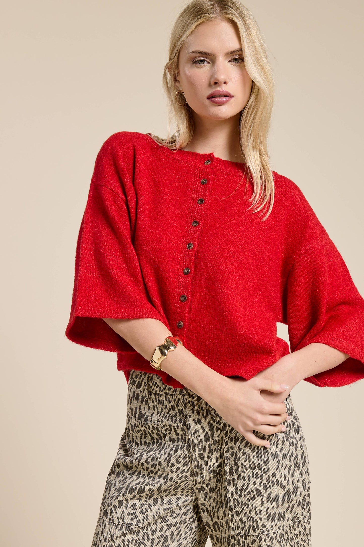 Button Front Short Sleeve Knit Cardigan: Red