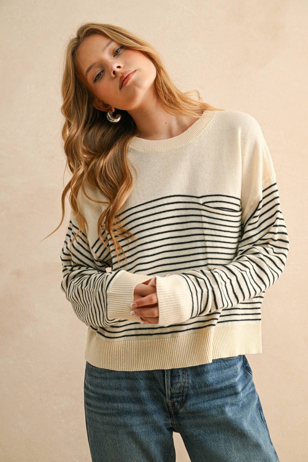 STRIPE PATTERN SWEATER KNITTED TOP: CREAM/BLACK