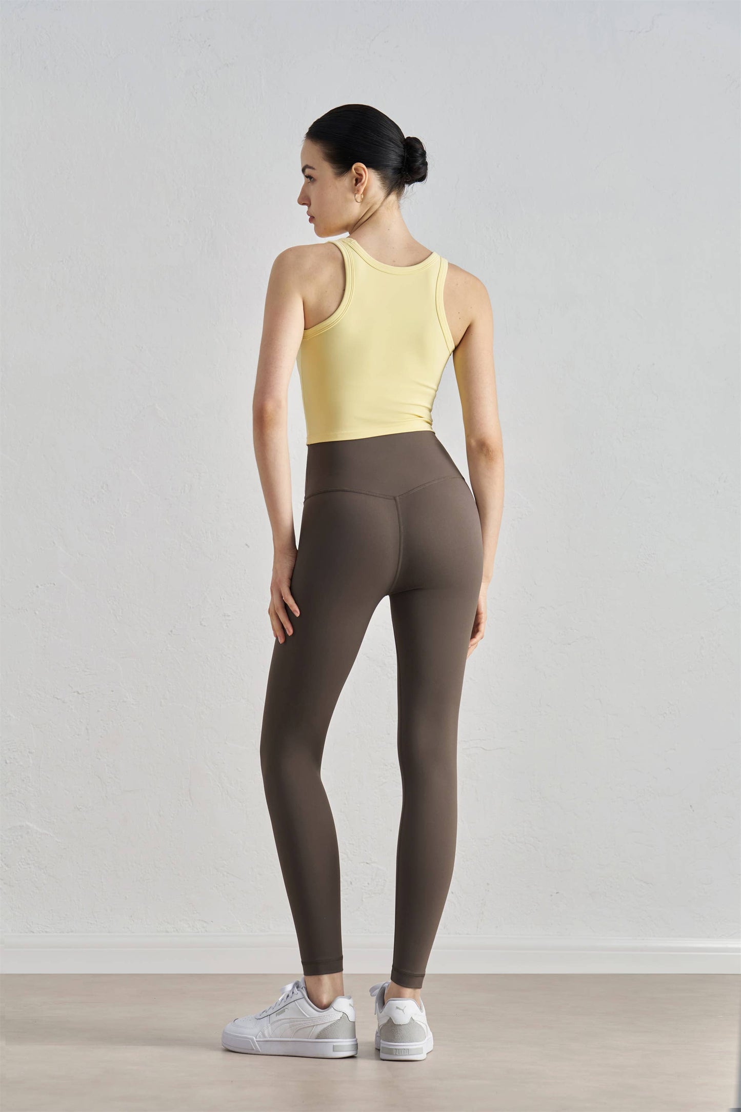 Empower SoftSculpt™ High Waist Leggings: Khaki Brown