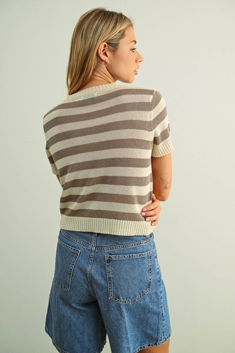 SHORT SLEEVE TOP: MOCHA STRIPE